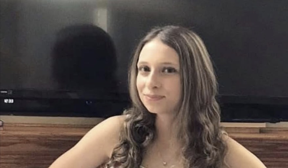 In Loving Memory of Makenna Maurisak, 24 — Manhattan, Illinois Mourns Heartbreaking Loss